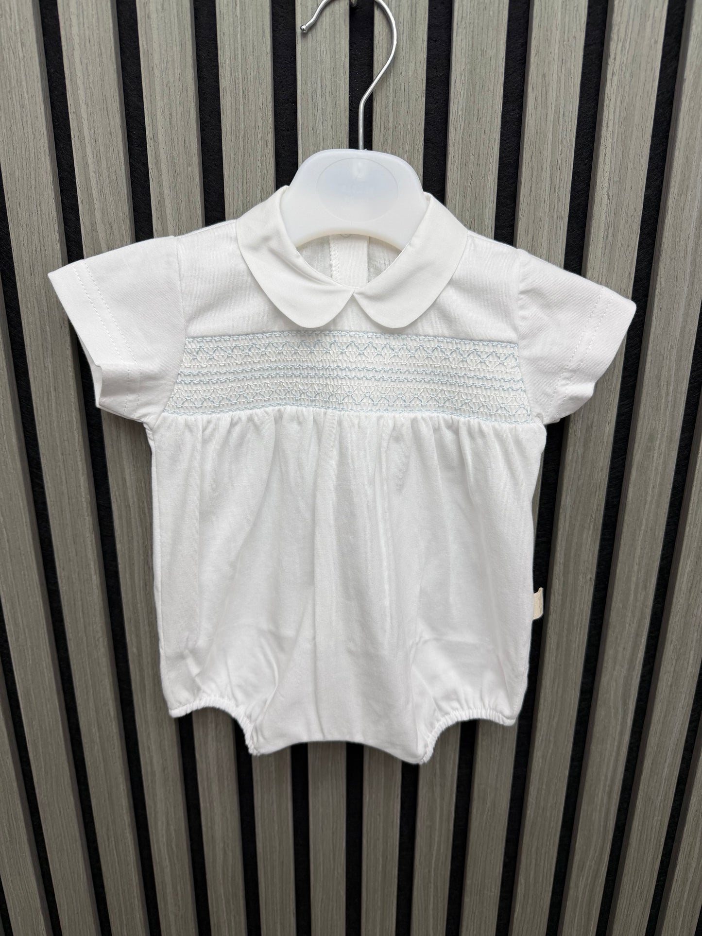 Baby gi SS26 white & blue smocked romper