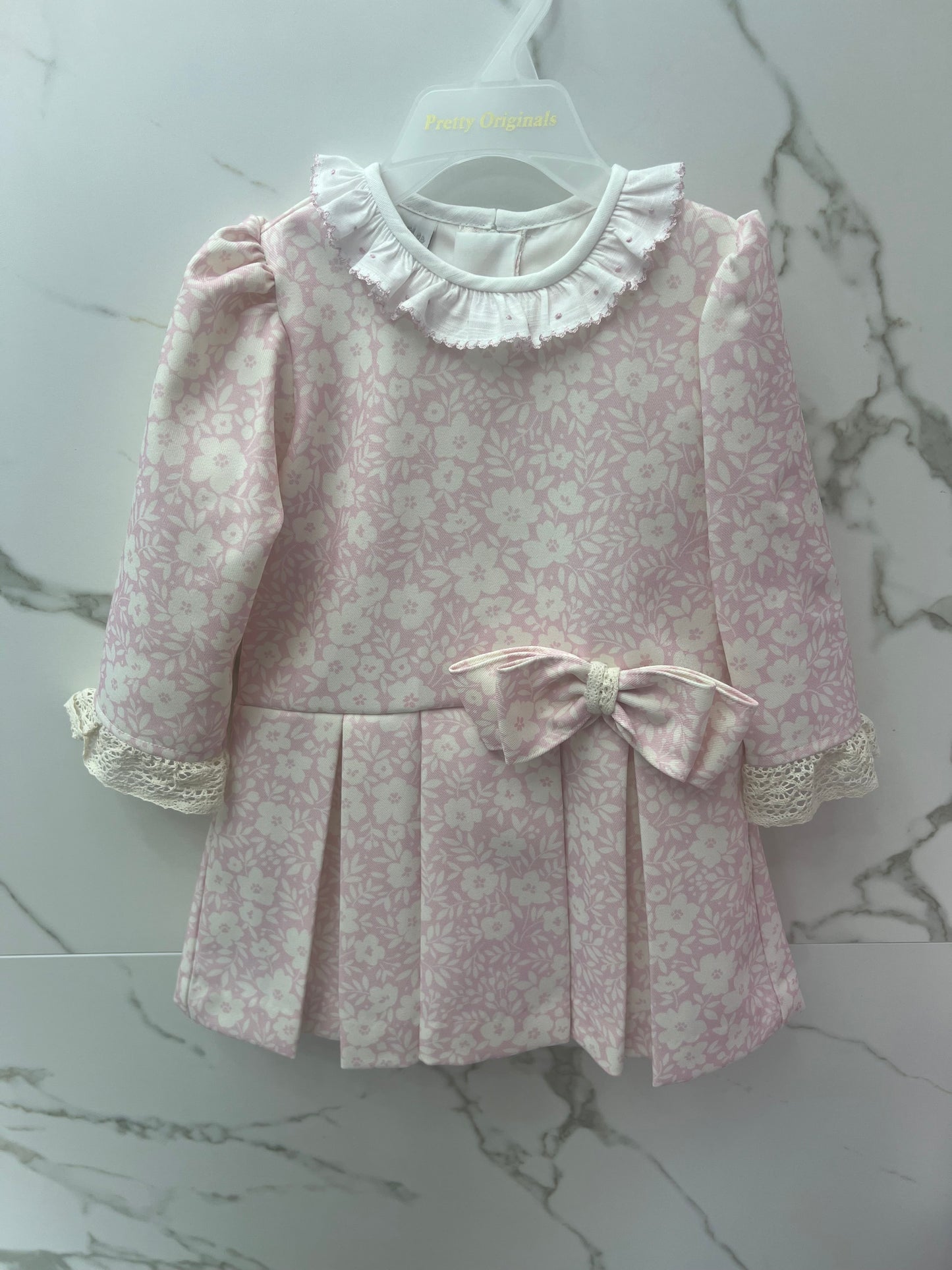 Pretty originals AW25 - pink floral dress BD02348E