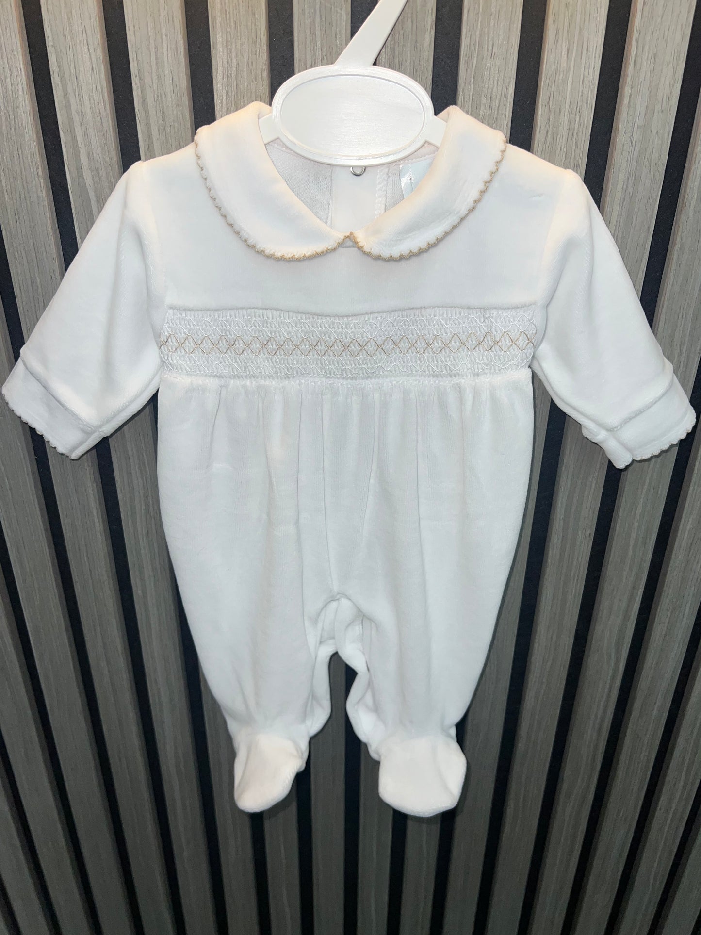 Kleo kids AW25 unisex babygrow with beige detail